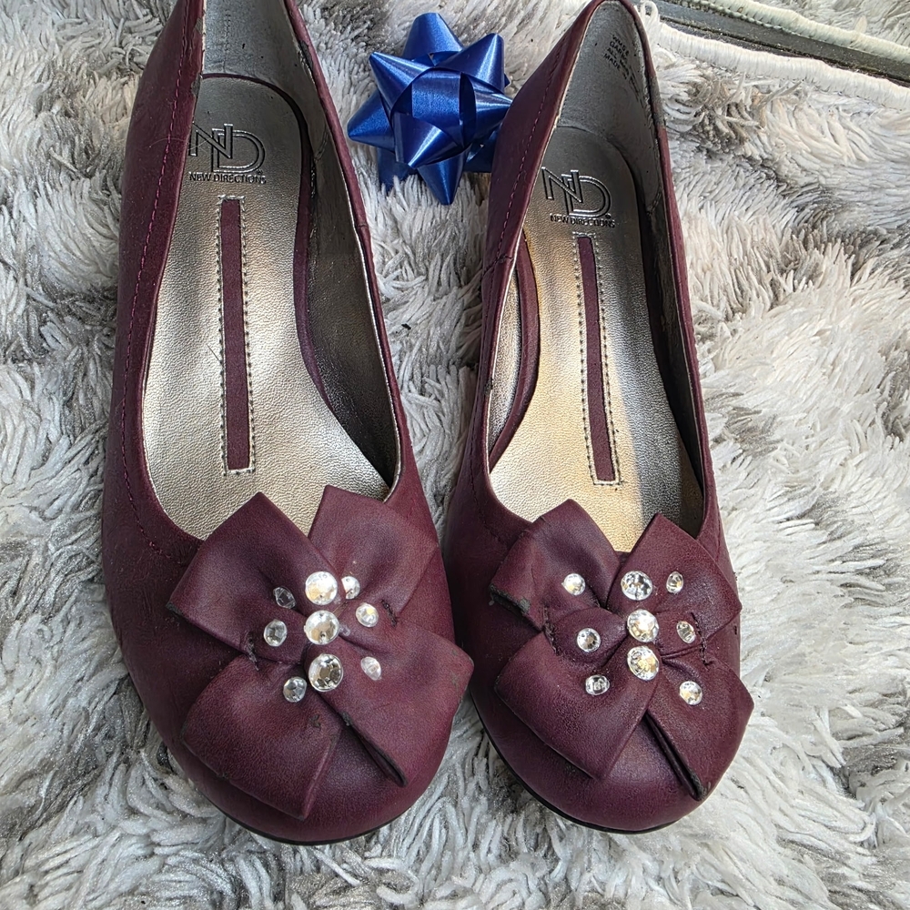New Directions Maroon Flats with Bow and Gems